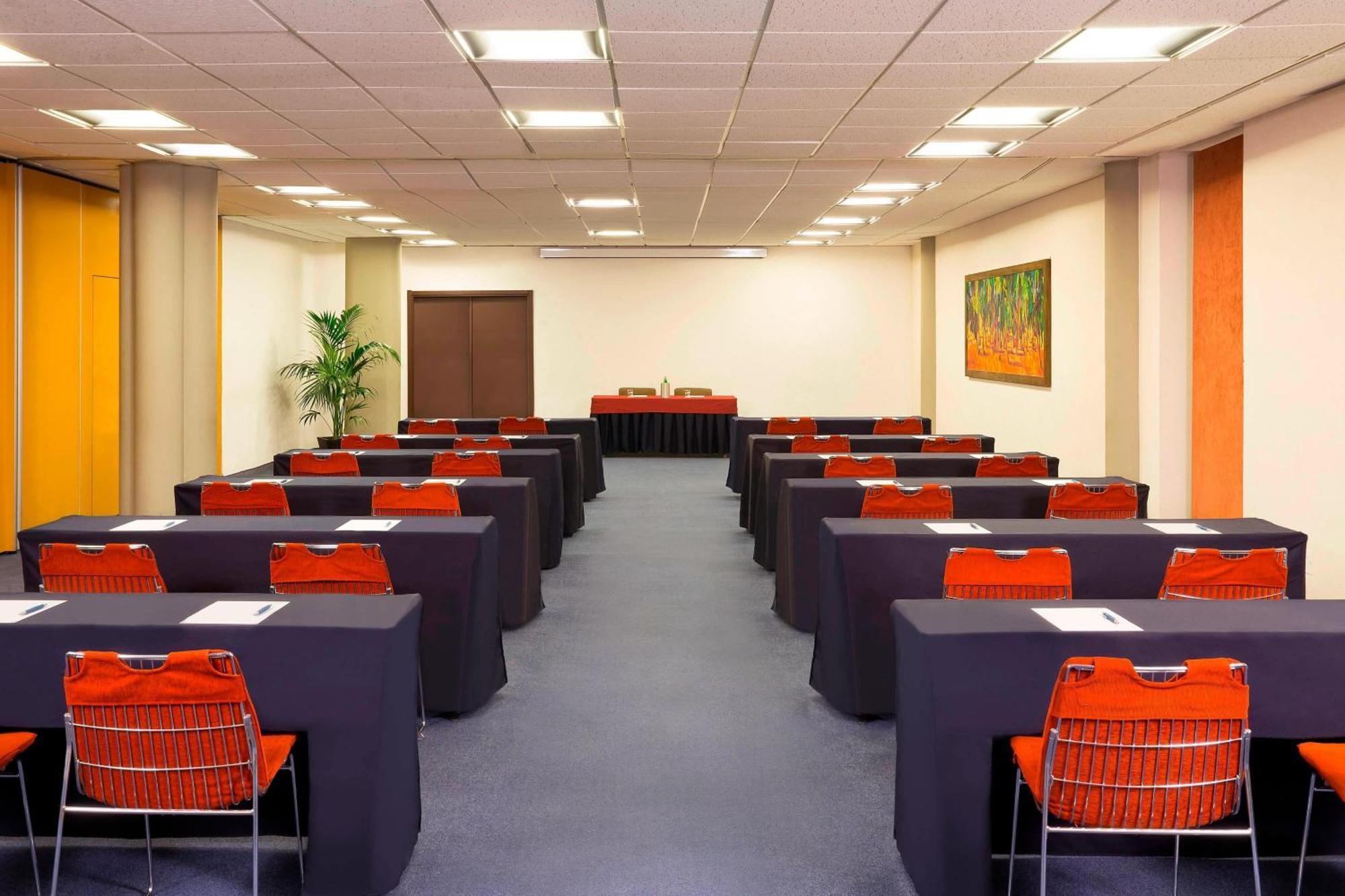 Four Points By Sheraton Catania Hotel Cannizzaro Esterno foto