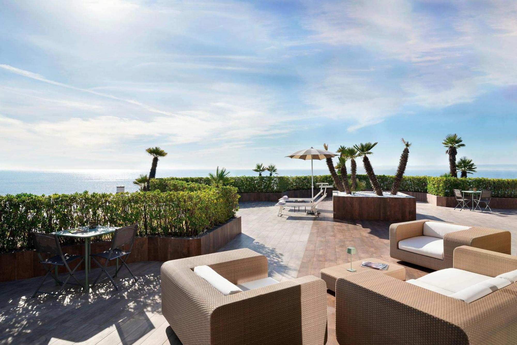 Four Points By Sheraton Catania Hotel Cannizzaro Esterno foto